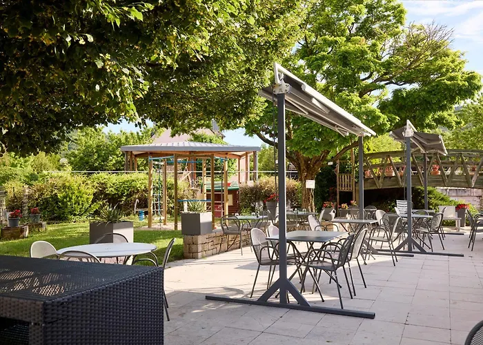 Hôtel-Restaurant Le Calice Du Gevaudan - A75