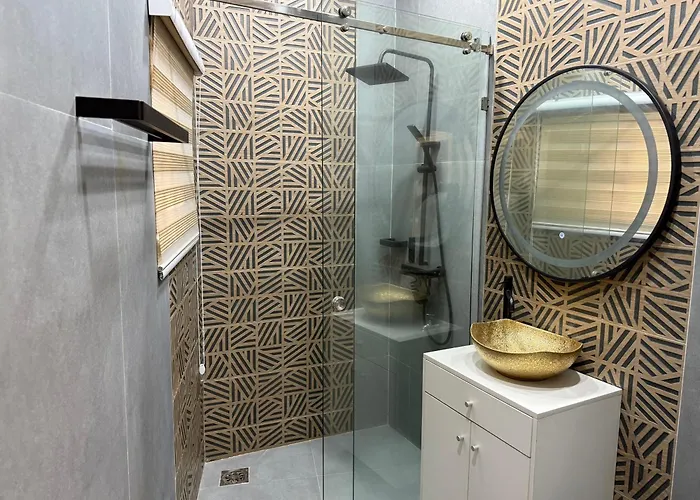 Luxury Apartment RDC