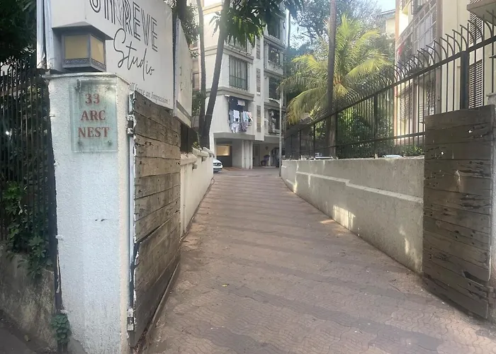 Studio 105 Bhamala House, Near Boojee Cafe, Kantwadi, Bandra West