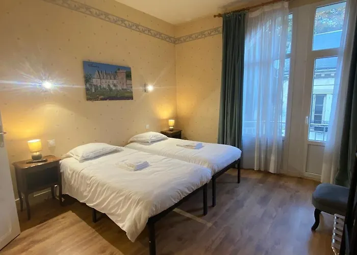 Logement Spacieux 3 Chambres à Azay-le-Rideau