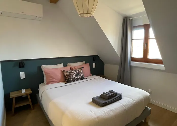 L'Adresse - Rempart Sud - Eguisheim avec garage privé