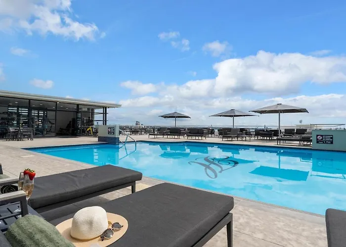 Kiwiana Suite - Auckland Cbd - Rooftop Pool