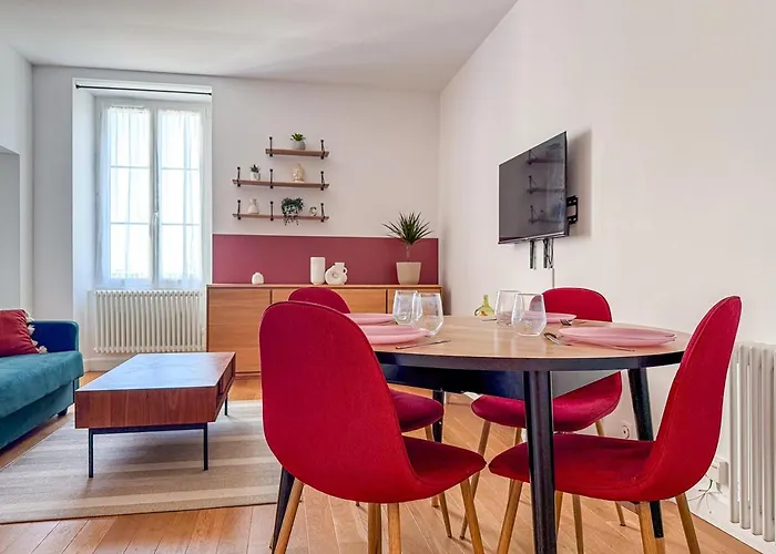 Appart avec terrasse, vue&parking - hyper centre