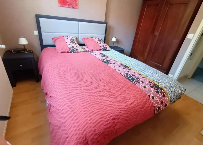 Charming 3-Star Furnished Tourist Accommodation In Barr