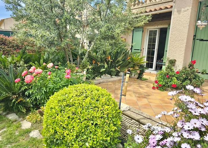Studio Soleil - Piscine, Parking, Jardin, Calme, Wifi, 2 personnes