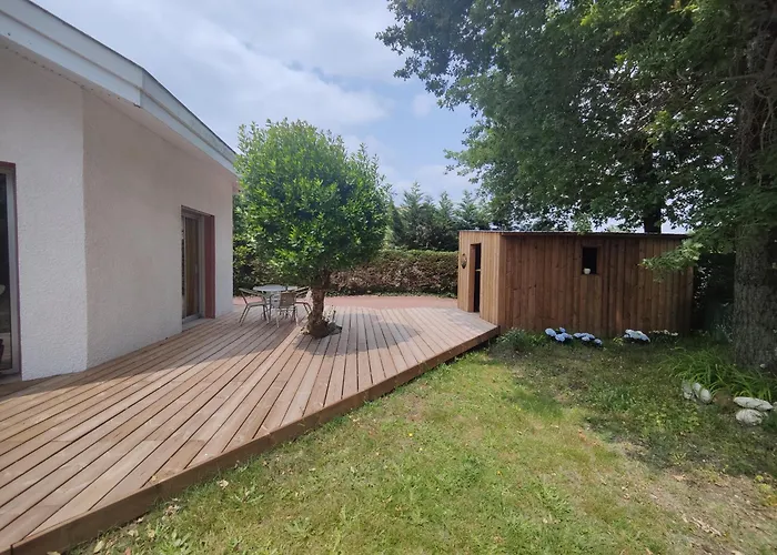 Appartement avec jardin à Saint Jean d'Illac