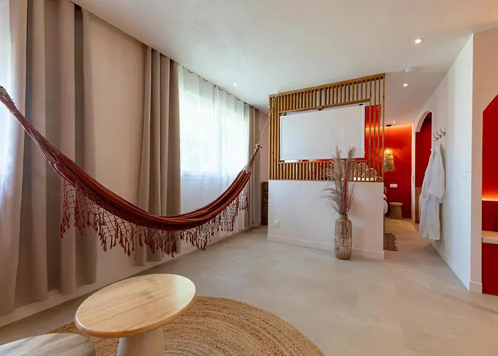 Suite bien être - Sauna&Spa privatif - Baliroom Château Thierry