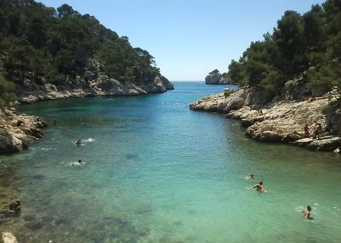 Le PORT MIOU près calanques de Cassis 2 chambres 6 personnes