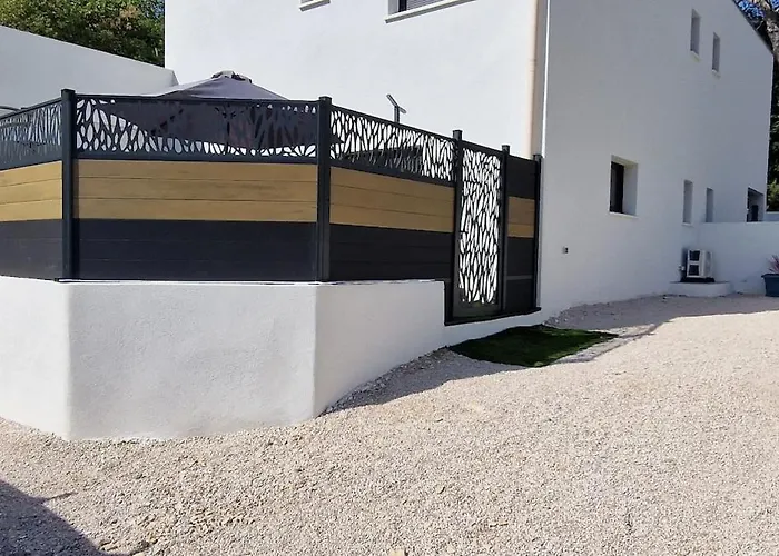 LE MUGEL cocooning SPA et proche calanques de Cassis