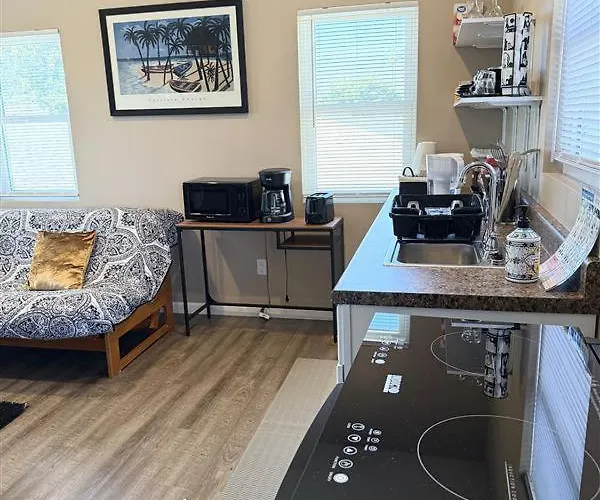 The Studio Apartment In Clairemont - New Ac Unit