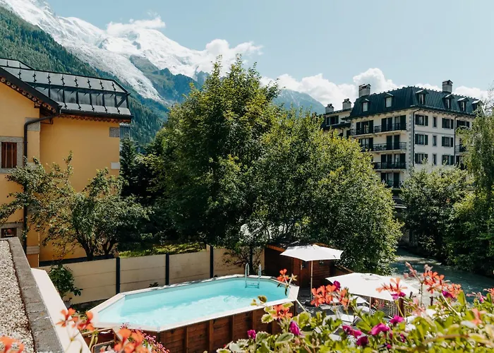 Hôtel accueillant les animaux: Les Gourmets - Chalet Hotel