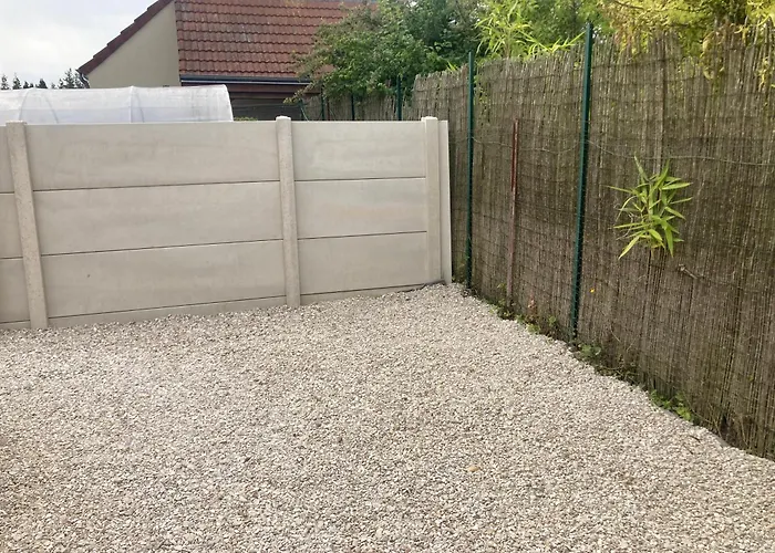 Studio 2-4 pers avec extérieur