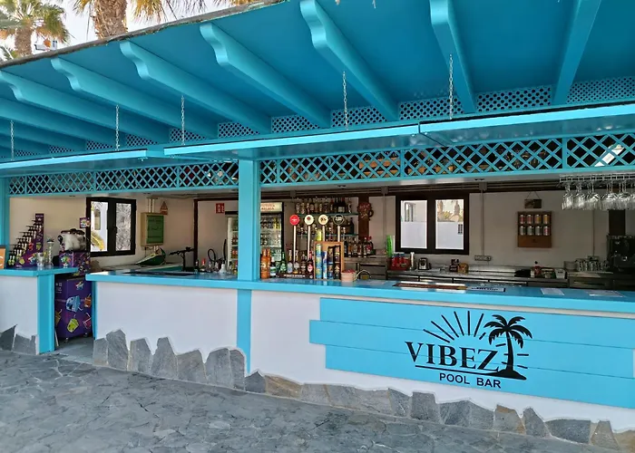 Casa Del Mar Air - Conditioned Apartment With Pool Views - Corralejo Playa