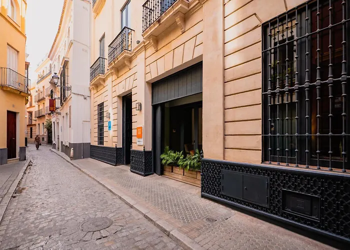 Joya Del Casco Boutique By Shiadu