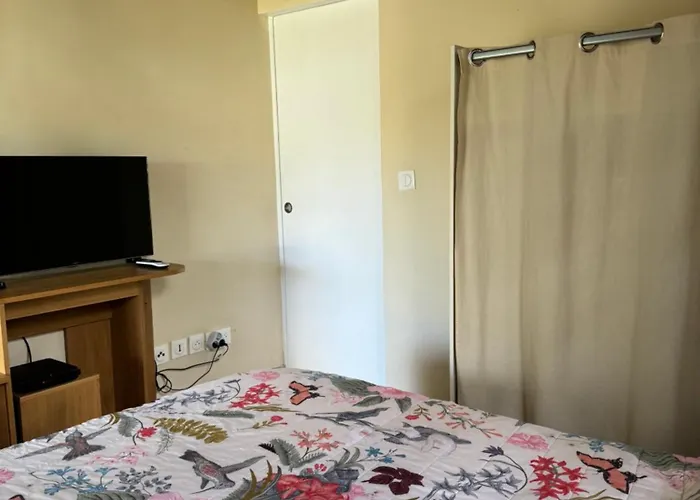 Studio avec piscine, à 3 minutes à pied des plages
