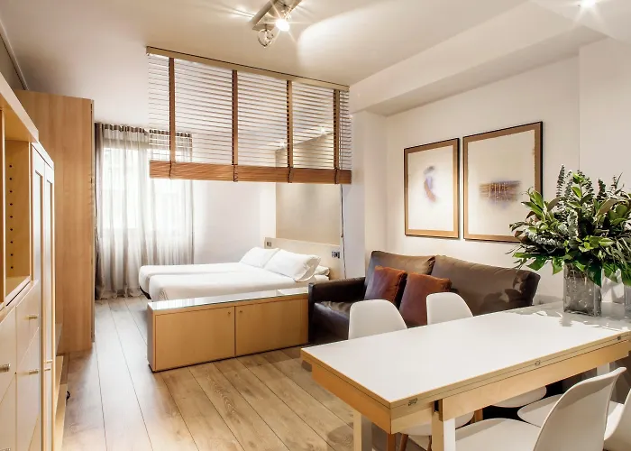  Barcelona Apartment Aramunt