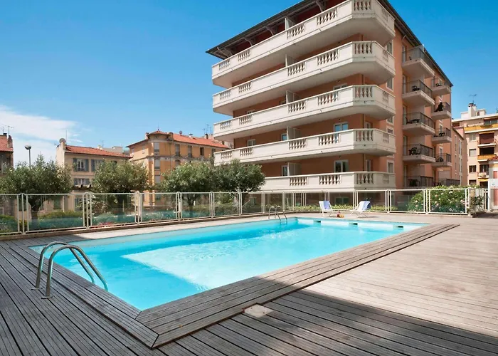 Adagio Access Nice Magnan