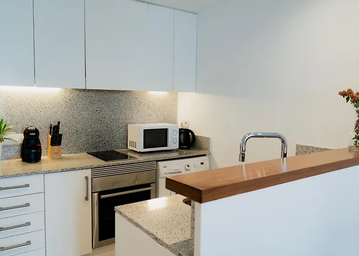 Canvas Apartments&Lofts