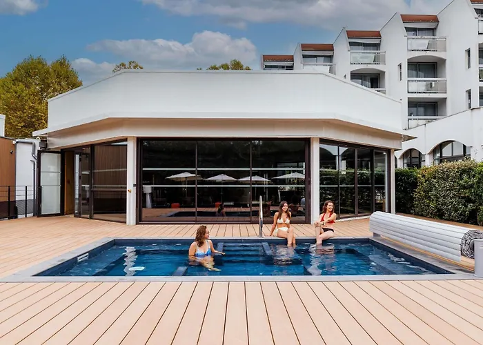 Mercure Aix-les-Bains Domaine De Marlioz &Spa