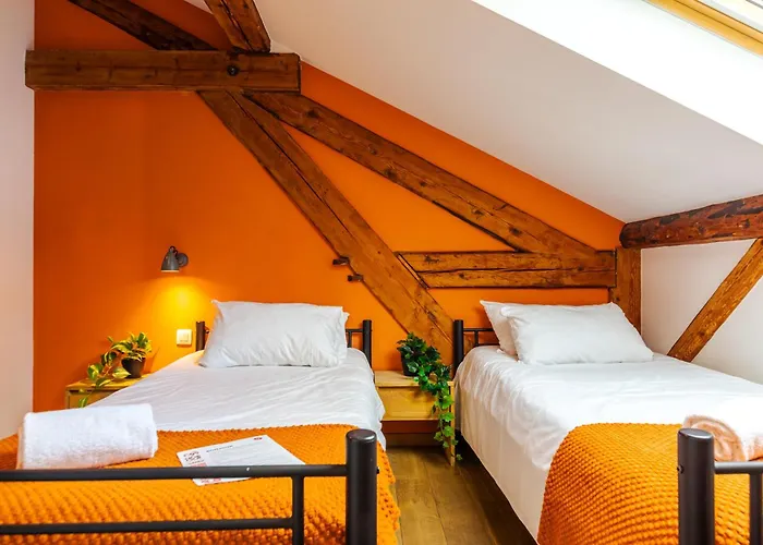 Hideout Hostel