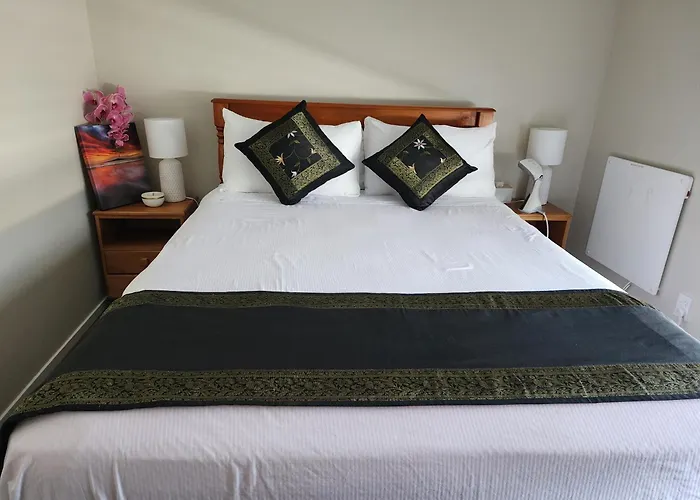Bed & Breakfast @ Unsworth Heights Albany