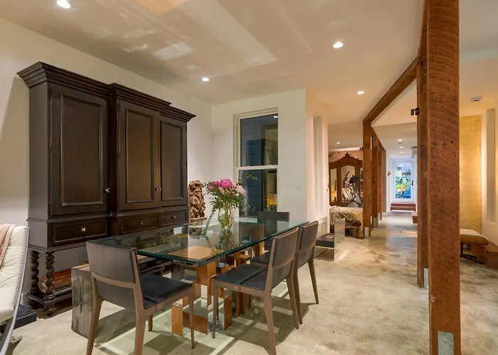 Pvt Luxury Boutique Suite With Lush Patio - Historic San Francisco - 99 Walk Score