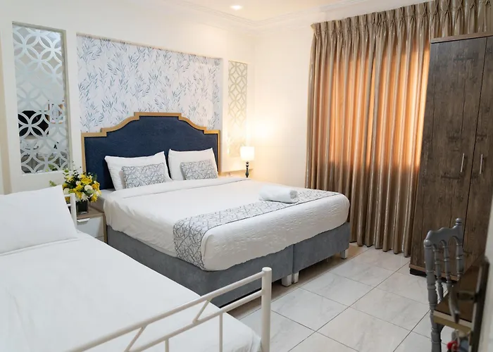 Gallery Hotel