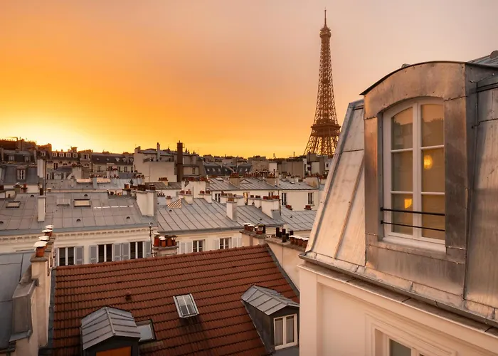 Almarine Eiffel & Spa By Malone