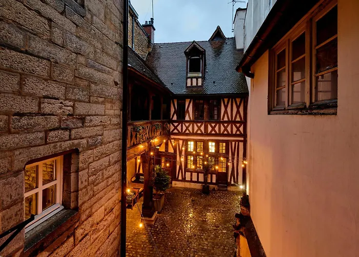 Hôtel accueillant les animaux: Maison Philippe Le Bon, Les Collectionneurs