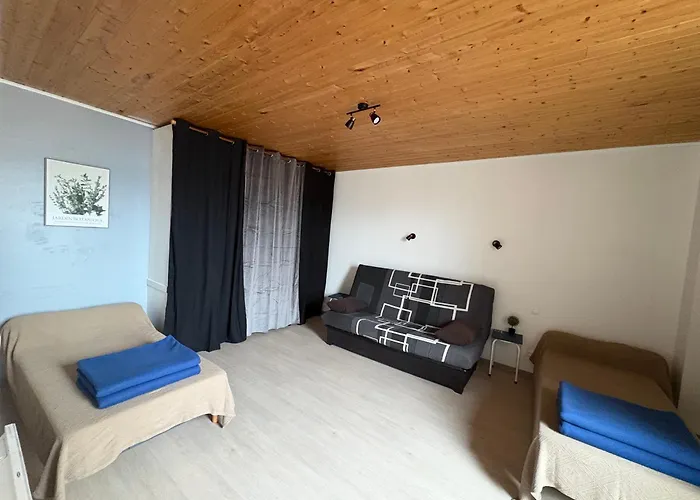 Appartement centre-ville Langogne 2 chambres 6 personnes Parking proche