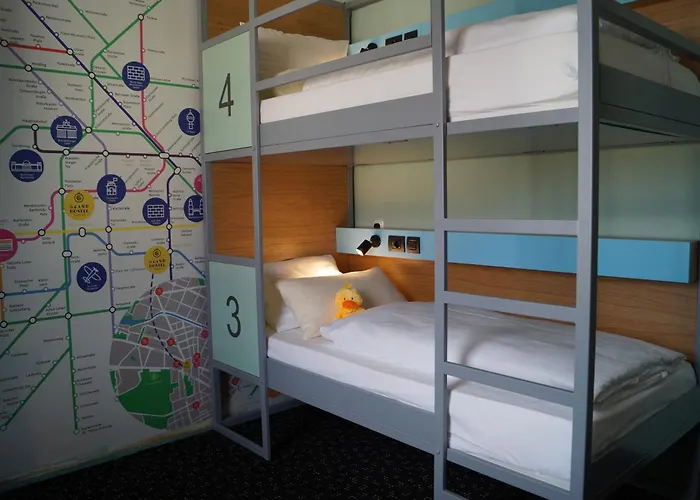 Grand Hostel Urban