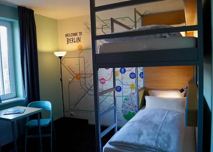 Grand Hostel Urban