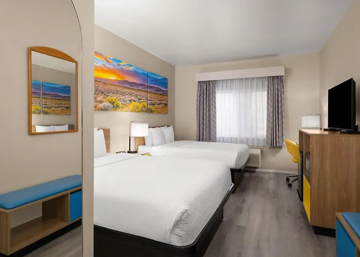 Days Inn&Suites by Wyndham Airport Albuquerque