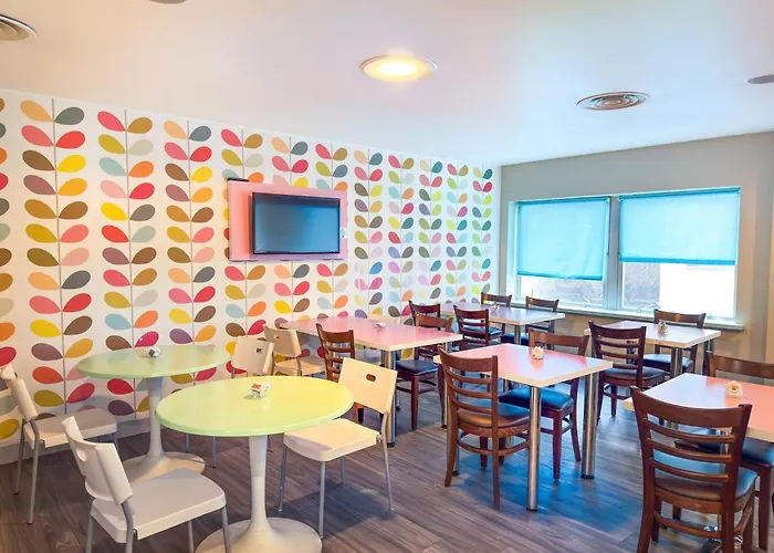 Citrus Hotel Cheltenham By Compass Hospitality