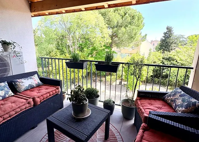 Appartement design au cœur de Montpellier avec parking privé