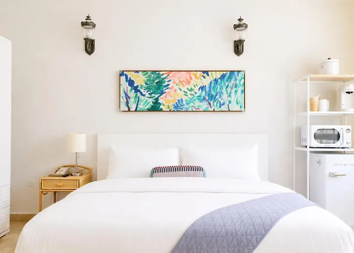 Ocean Drive South Of Fifth Miami Beach Family & Pet Friendly