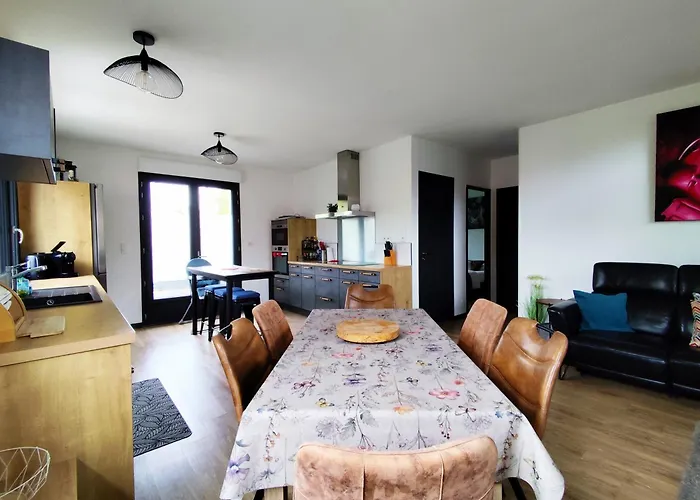 Villa Papillon***. Location appartement 1er étage.