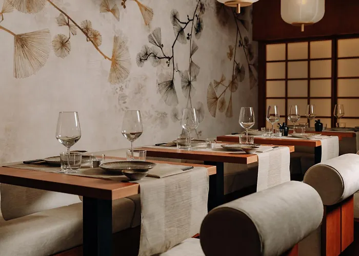 Hotel 77 Seventy-Seven - Maison D'Art Collection