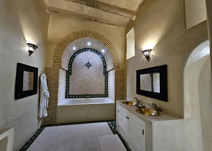 Palais Villa Talaa Resort