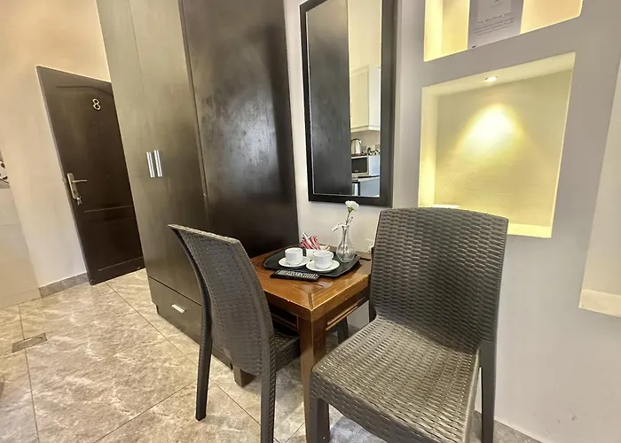 Villa Mira Guesthouse 1 - Downtown Central Amman - Al Diyrih