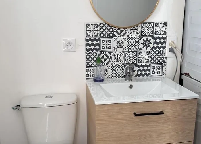 Studio 2-4 pers avec extérieur