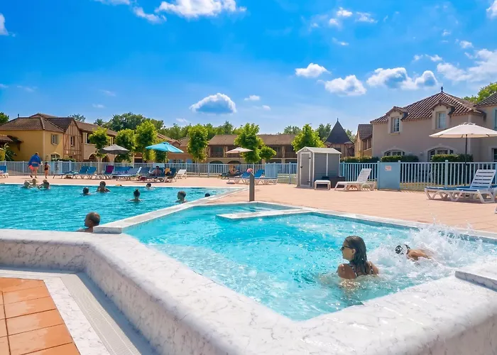 Appartement cosy à Monflanquin, 31 m² avec piscine