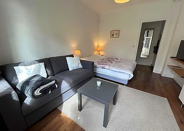 Superbe Studio dans villa avec entrée indépendante