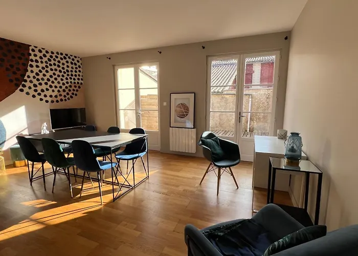Appartement au coeur de Clisson avec terrasse