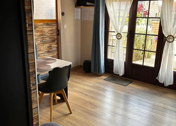 Logement avec clim - thé, café et choco dispo