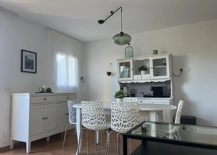 Appartement avec terrasse vue dégagée sur le Luberon