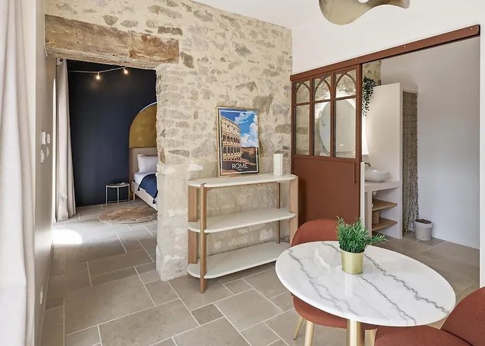 Les Suites - Balnéo, Centrales et Romantiques
