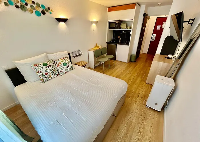 Ryan Homes Studio - in Aparthotel, La Défense