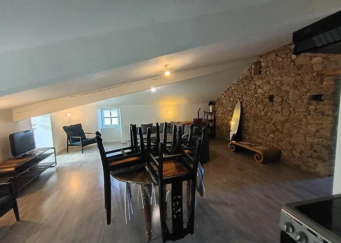 Appartement plein de charme avec terrasse ensoleillée