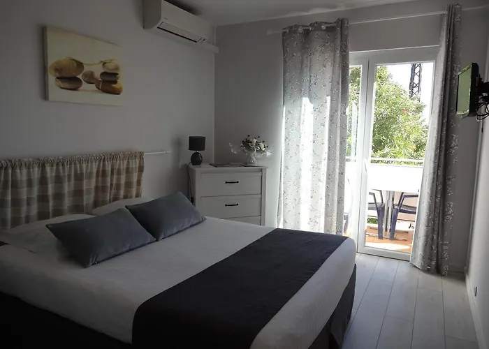 Animaux admis Auberge Du Cap Negre